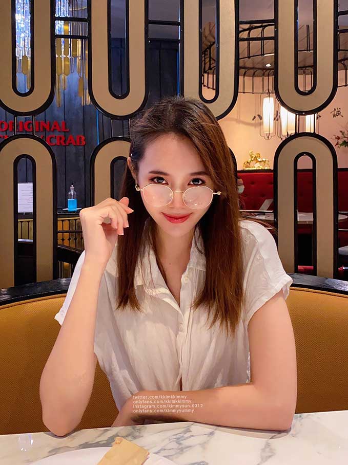 Sun Kim เปิดวารป์สาวเซ็กซี่ ขาว สวย เอวบาง ไอดอล Onlyfans 18+ 13
