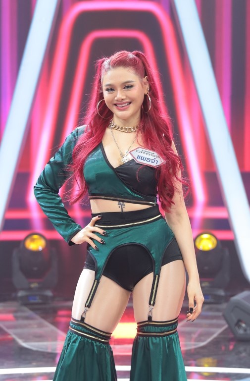แพรจ๋า ญาณวรรธน์ สาวเท่ สุดแซ่บ เสียงทรงพลัง ตำนาน The Voice 2