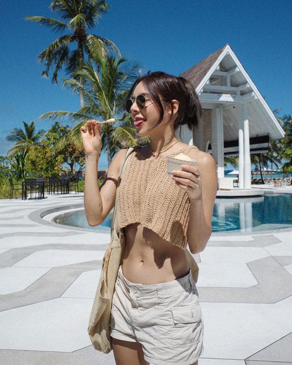 เปิดวาร์ป เบเบ้ ธันย์ชนก ไอดอลสาว ไซต์มินิ หุ่นแซ่บสุดฮอต 12
