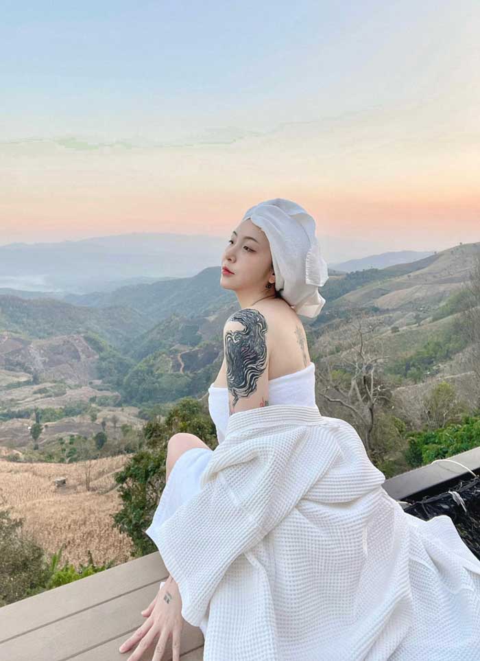 ซายา Xaya Bolin เปิดวาร์ป เน็ตไอดอล สาวสวย สุดฮอต ล่าสุด 20