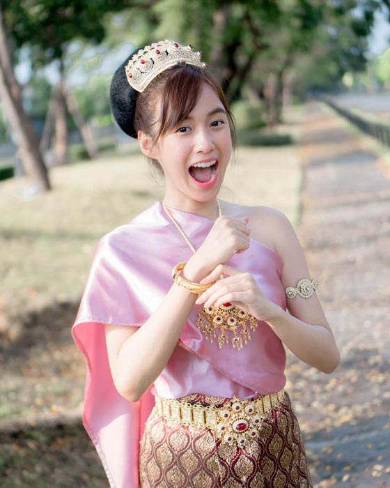 เก๋ไก๋สไลเดอร์ เปิดวาร์ป สาวสวย ยูทูปเบอร์ชื่อดัง ดีกรีนางเองป้ายแดง 19