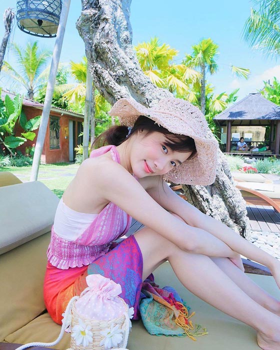 เก๋ไก๋สไลเดอร์ เปิดวาร์ป สาวสวย ยูทูปเบอร์ชื่อดัง ดีกรีนางเองป้ายแดง 53