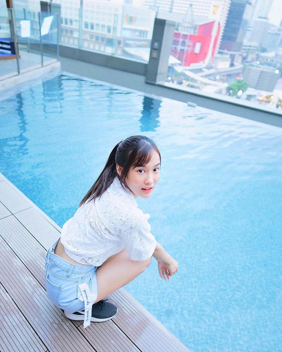 เก๋ไก๋สไลเดอร์ เปิดวาร์ป สาวสวย ยูทูปเบอร์ชื่อดัง ดีกรีนางเองป้ายแดง 59