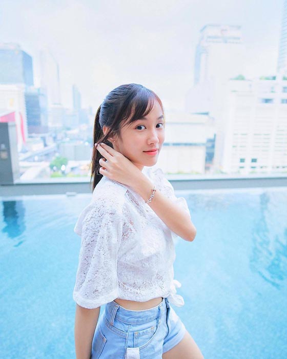 เก๋ไก๋สไลเดอร์ เปิดวาร์ป สาวสวย ยูทูปเบอร์ชื่อดัง ดีกรีนางเองป้ายแดง 60
