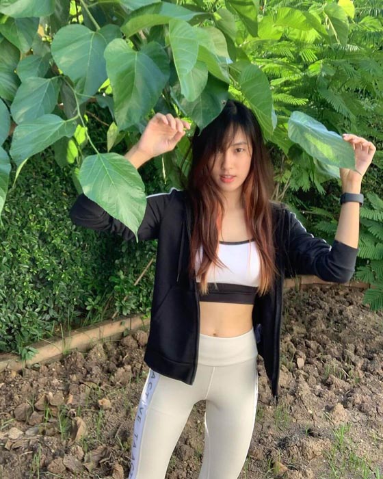 เก๋ไก๋สไลเดอร์ เปิดวาร์ป สาวสวย ยูทูปเบอร์ชื่อดัง ดีกรีนางเองป้ายแดง 66