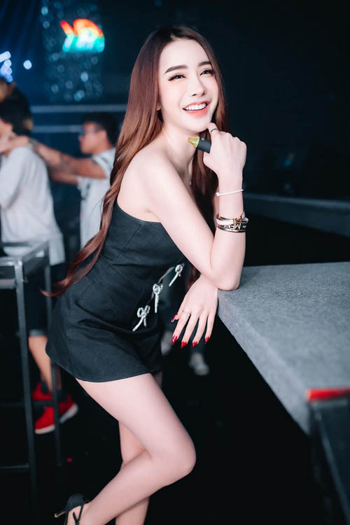 ซีโบว์ กันต์กนิษฐ์ zeebownoii พริตตี้ เน็ตไอดอล สาวสวย แซ่บเกินต้าน 13