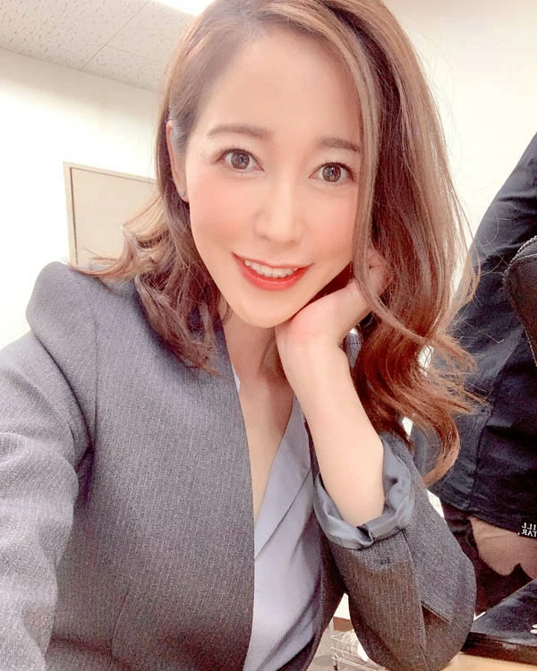 Yu Shinoda ยู ชิโนดะ เปิดวาร์ป นางเอก AV หุ่นแจ่ม แซ่บ เซ็กซี่ CupE 16