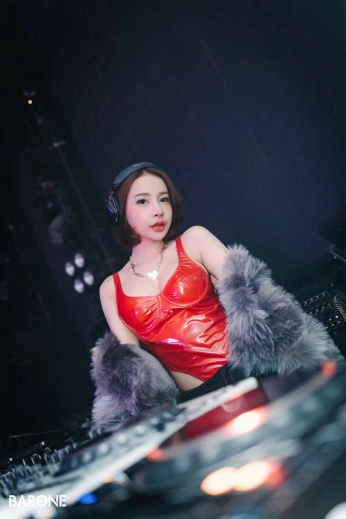 มอส ธนพร Djbarbiemozz ดีเจ โคโยตี้ พริตตี้ สาวสวย เซ็กซี่ หุ่นดีขยี้ใจ 19