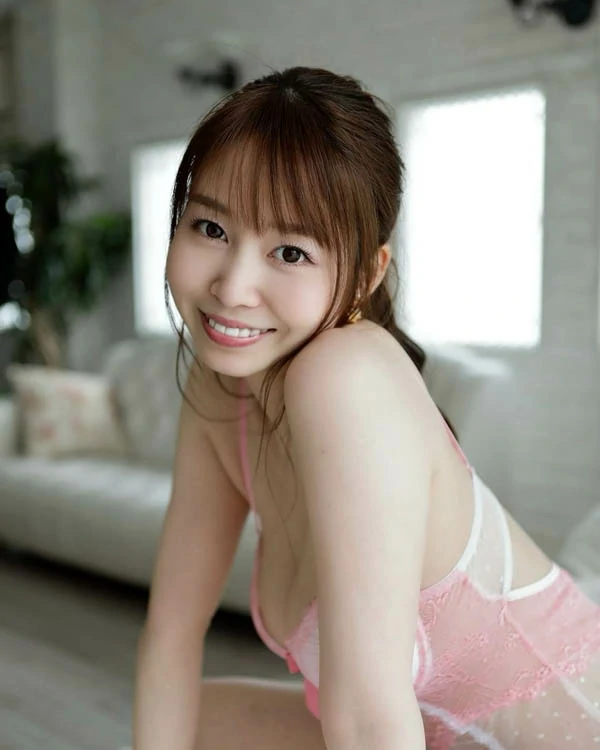 Aika Yumeno ไอกะ ยูเมโนะ นางเอกหนังเอวี หุ่นแจ่ม แซ่บร้อนแรง 17