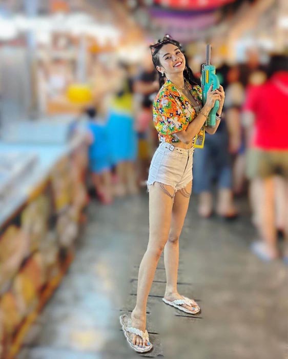 หลิว อาจารียา แจกวาร์ป นักร้องลูกทุ่ง สาวสวย เซ็กซี่ น่ารัก ขวัญใจหนุ่ม ๆ 29