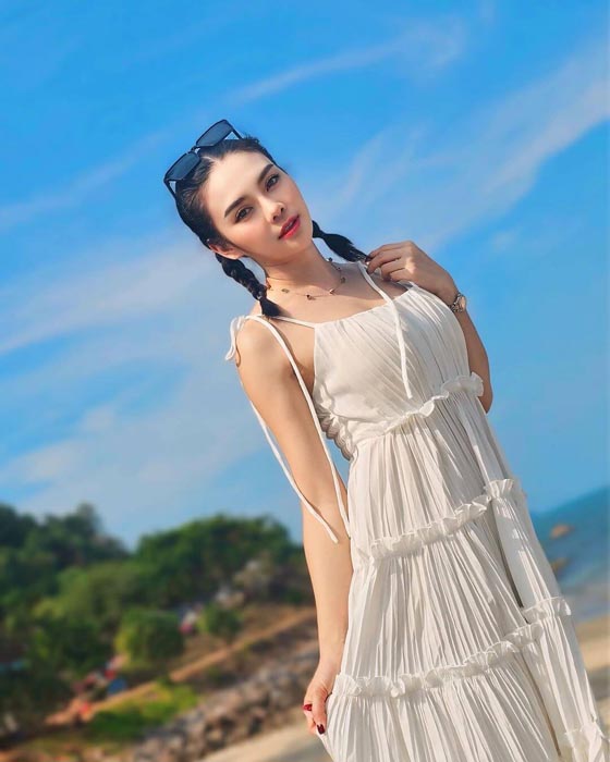 หลิว อาจารียา แจกวาร์ป นักร้องลูกทุ่ง สาวสวย เซ็กซี่ น่ารัก ขวัญใจหนุ่ม ๆ 33