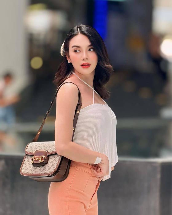 หลิว อาจารียา แจกวาร์ป นักร้องลูกทุ่ง สาวสวย เซ็กซี่ น่ารัก ขวัญใจหนุ่ม ๆ 39