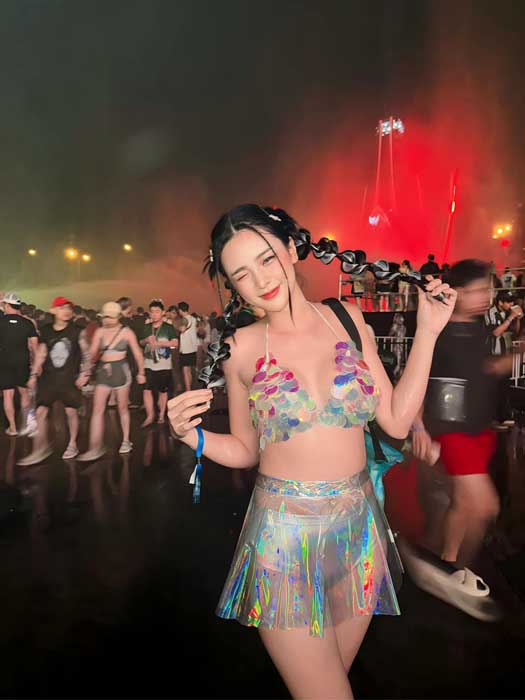 แบม เบญจมาศ แจกวาร์ป นางแบบ พริตตี้ สาวสวย เซ็กซี่ หุ่นแซ่บซี๊ด 19