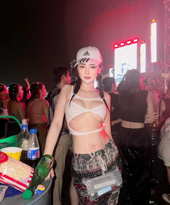 แบม เบญจมาศ แจกวาร์ป นางแบบ พริตตี้ สาวสวย เซ็กซี่ หุ่นแซ่บซี๊ด 28