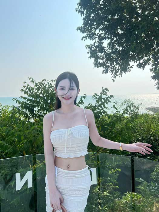 Pat น้อง แพท นางแบบ สาวสวย ชุดว่ายน้ำ บีกีนี่ อกใหญ่ สุดแซ่บ 18+ 10