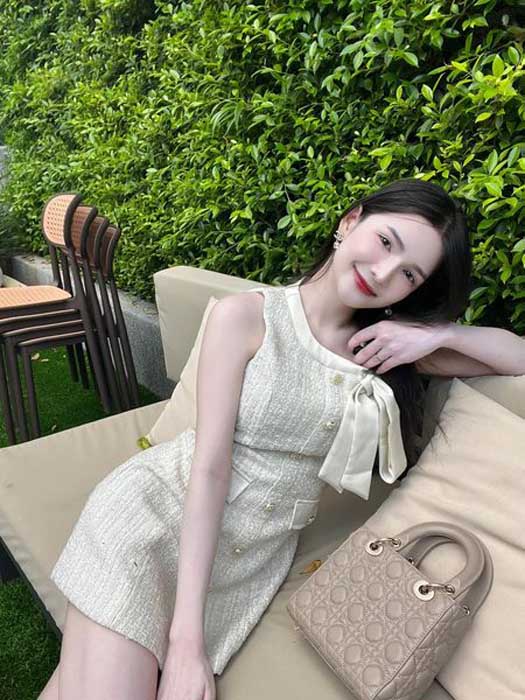 Pat น้อง แพท นางแบบ สาวสวย ชุดว่ายน้ำ บีกีนี่ อกใหญ่ สุดแซ่บ 18+ 17