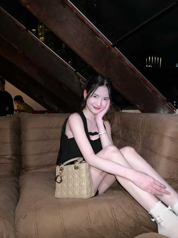 Pat น้อง แพท นางแบบ สาวสวย ชุดว่ายน้ำ บีกีนี่ อกใหญ่ สุดแซ่บ 18+ 22