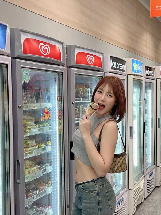 Ploymuay น้อง พลอยหมวย สาวสวย ถ่ายแบบ โอนลี่แฟน เซ็กซี่ ตัวท็อป 16