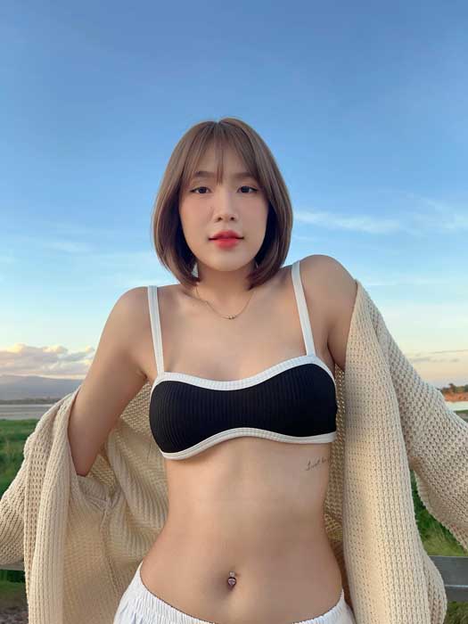 Ploymuay น้อง พลอยหมวย สาวสวย ถ่ายแบบ โอนลี่แฟน เซ็กซี่ ตัวท็อป 25