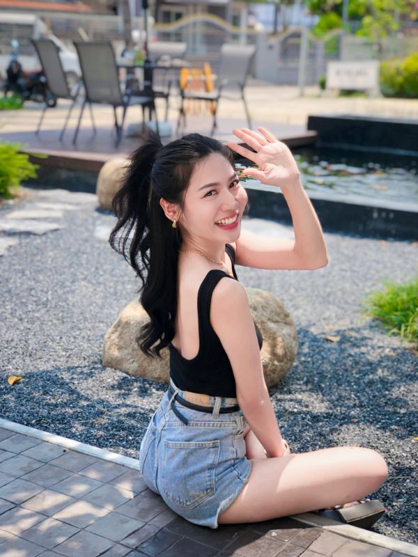 katsirirat แจกวาร์ป น้อง แคท สาวสวย หุ่นดี เซ็กซี่ น่ารัก ท่าเต้น เอวหวาน 5