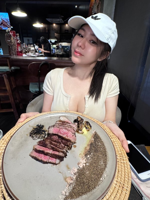 mikanaka แจกวาร์ป น้อง มิก้า เน็ตไอดอล สาวสวย เซ็กซี่ อกใหญ่ 18+ 2