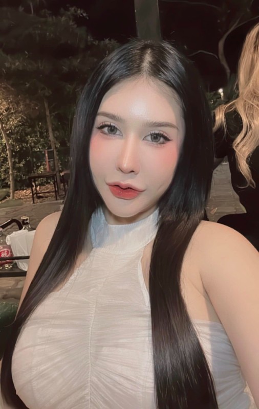 pattiie z แจกวาร์ป นางแบบ พริตตี้ น้อง แพตตี้ สวยแซ่บ เซ็กซี่ นมโต 18+ 1
