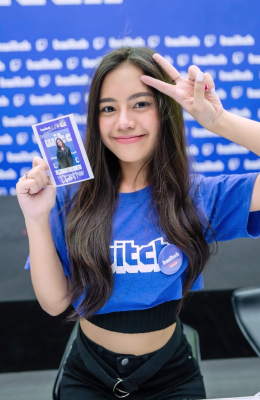 Dalunahh น้อง ลูน่า ถ่ายแบบ เซ็กซี่ เน็ตไอดอล ตัวท็อป โอลี่แฟน 18+ 19