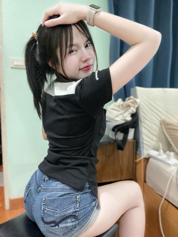 Kusuma Phuenprom สาวน้อย หน้าหมวย สวยแซ่บ น่ารัก ตัวเล็ก อกโต 2