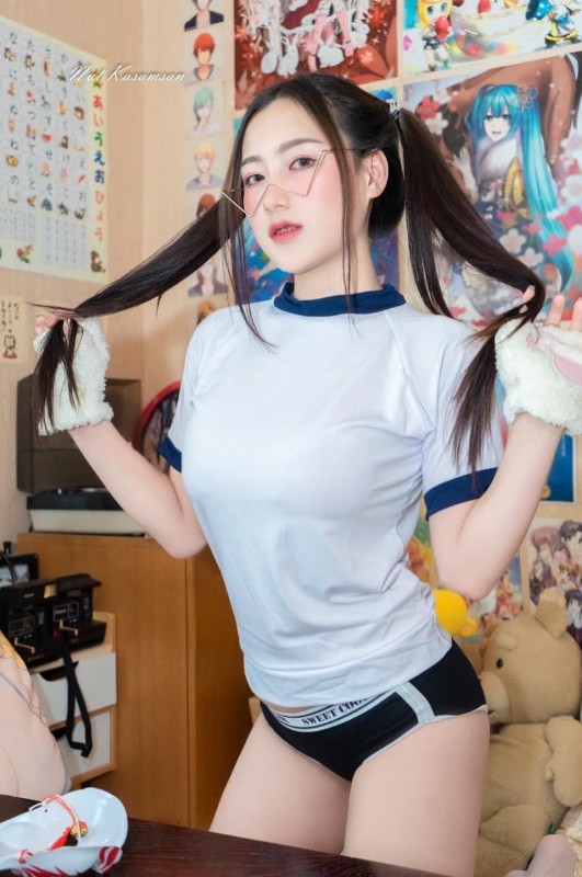 Rungdee น้อง รุ่ง เปิดวาร์ป เน็ตไอดอล เซ็กซี่ ตัวท็อป สวยแซ่บ น่ารัก 18+ 1