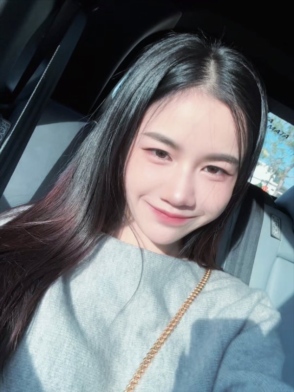 Aung R น้อง ออง สาวสวย ไอดอล สาวหมวย ตัวเล็ก นมโต เซ็กซี่ 18+ 2