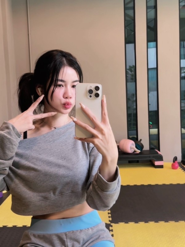 Aung R น้อง ออง สาวสวย ไอดอล สาวหมวย ตัวเล็ก นมโต เซ็กซี่ 18+ 6