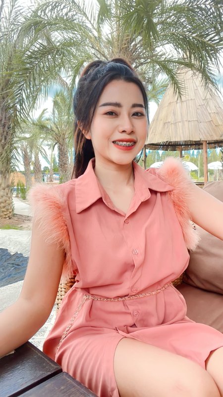 Fah Pattama น้อง ปลายฟ้า สาวสวย แคดดี้ ตัวเล็ก อกโต เซ็กซี่ แอบแซ่บ 13
