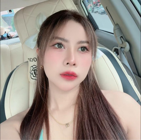 Fah Pattama น้อง ปลายฟ้า สาวสวย แคดดี้ ตัวเล็ก อกโต เซ็กซี่ แอบแซ่บ 22