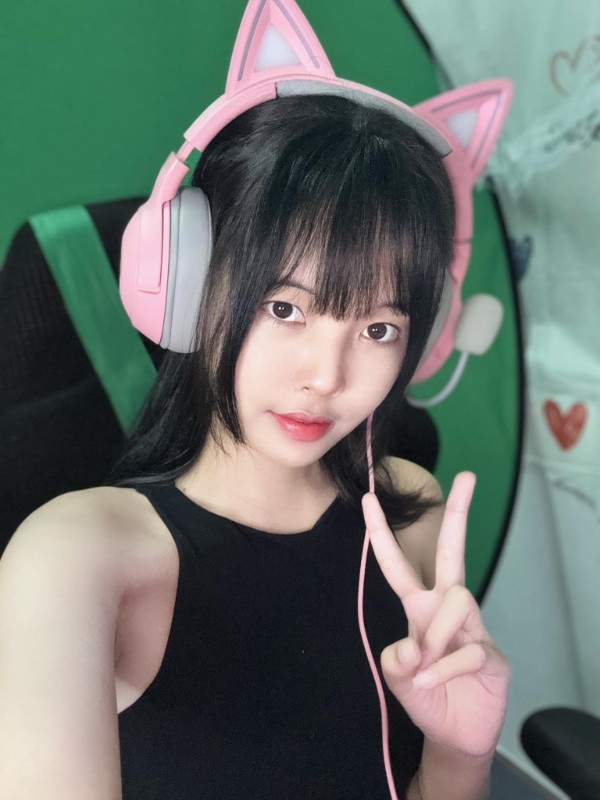 ketchupsgirl น้อง ชาแลนจ์ เน็ตไอดอล เซ็กซี่ คอนเทนต์ สตรีมเกม ชื่อดัง 12