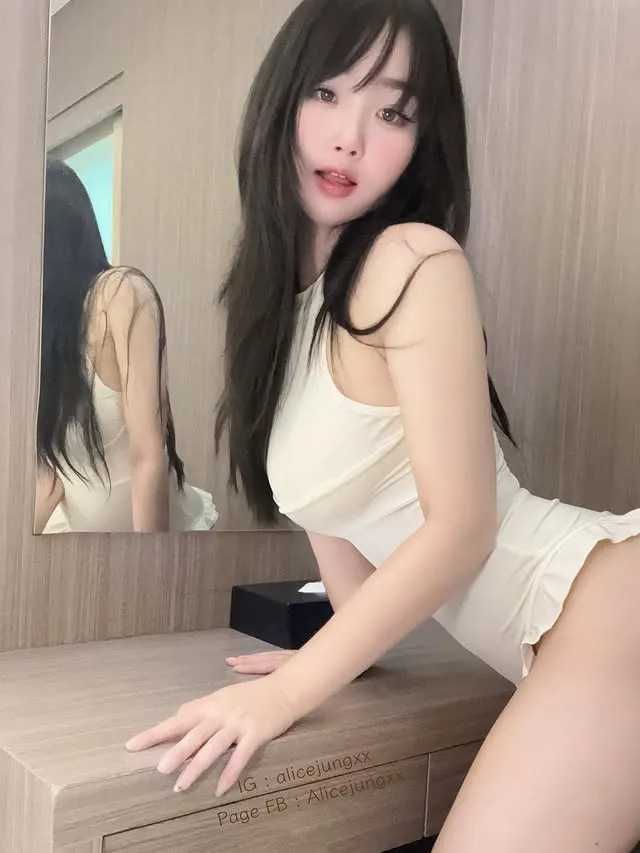 Alicejungxx น้องอลิซ งานเด็ด OnlyFans VK 18 + 50