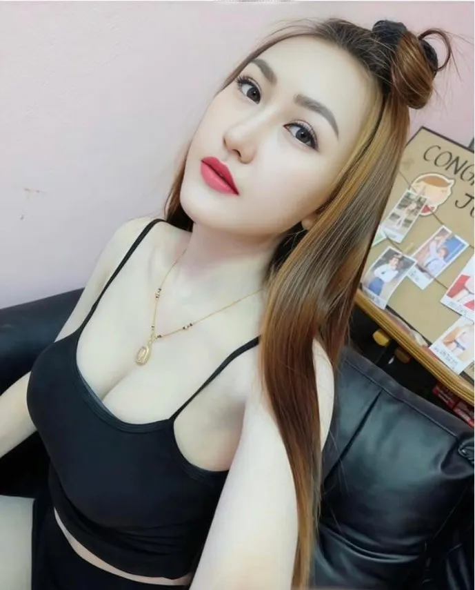 Junewanida วนิดา ลีฬหานันท์ คือใคร? ประวัติ ผลงาน และเส้นทางโซเชียลของจูน 30