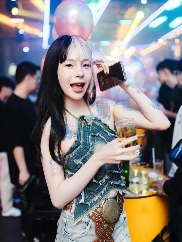 bee999 น้องบี ประวัติ ช่องทางติดตาม และผลงานครีเอเตอร์สาวไทย 23